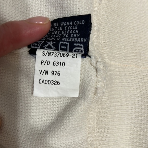 Cutter & Buck golf sweater vest - Picture 4 of 4